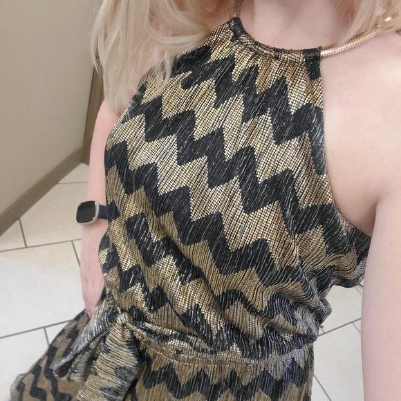Guess Metallic Chevron dress - Picture 4 of 7